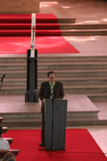 SWR-Fernsehmoderator Jrgen Hrig sprach  bei der Matinee in der Pfarrkirche St. Petrus und Paulus