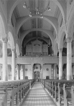 Blick in den Kirchenraum vor dem Umbau 1960