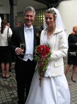 Das frisch vermaehlte Brautpaar Dieter und Tanja