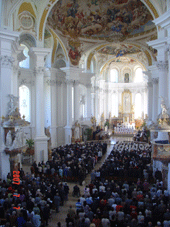 Priesterweihe Neresheim 2007, Blick in die Neresheimer Abteikirche 