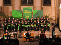 Der Jusi im Jahre 2004, beim Konzert Misa de Solidaridad.